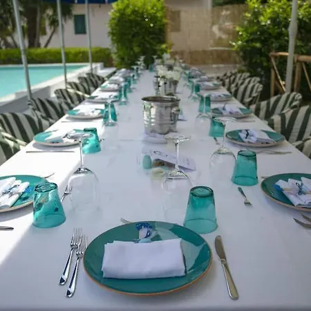 Multiproprieta Palatium Mari, Con Terrazza Vista Mare E Piscina Capri