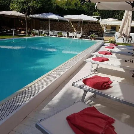 Multiproprieta Palatium Mari, Con Terrazza Vista Mare E Piscina Hotel Capri